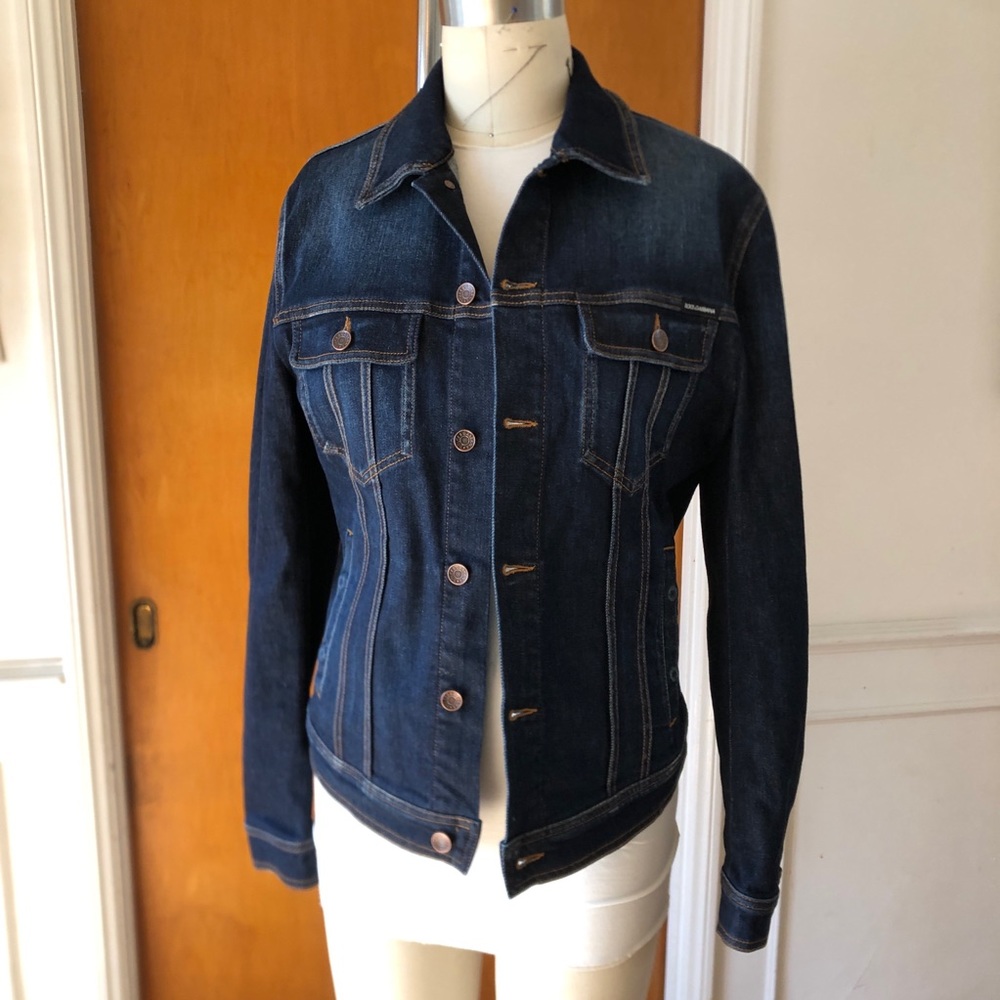 Excellent condition Dolce & Gabbana denim jean jacket with snap closure pockets